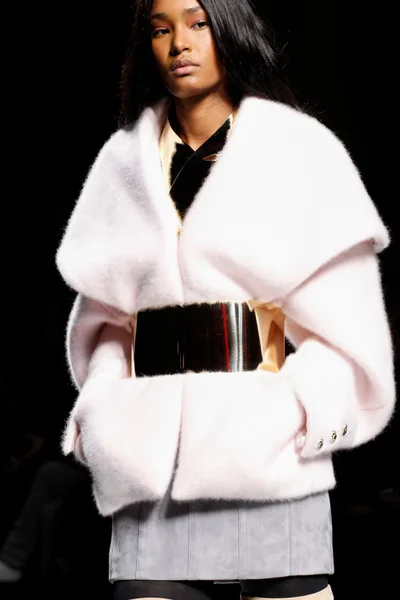 Look 7